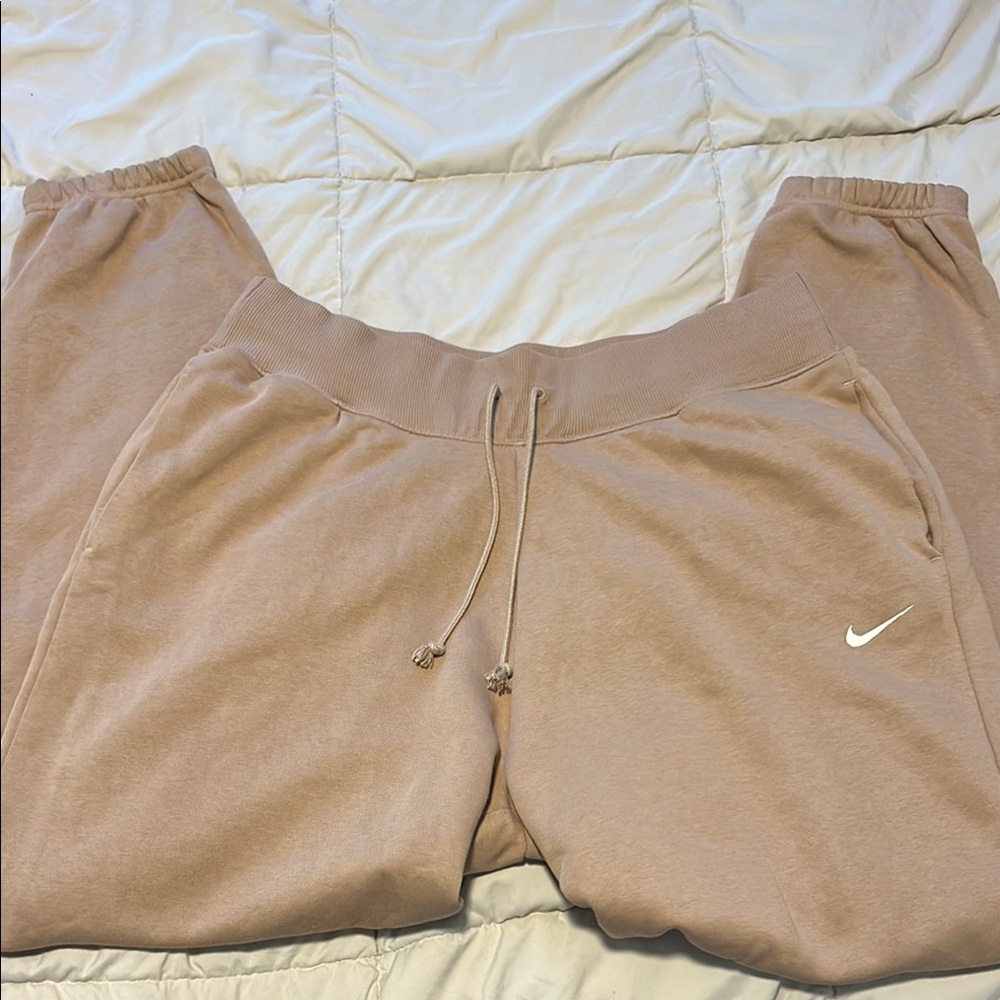 NWT Nike Women Tan Joggers Tall Size XL